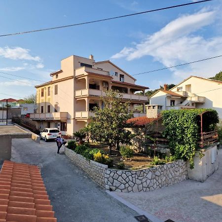 Apartments By The Sea Kampor, Rab - 5037 Kültér fotó