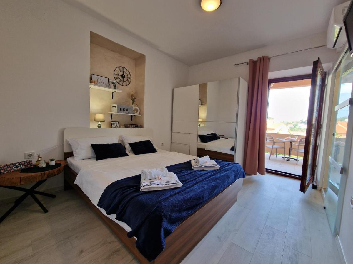 Apartments By The Sea Kampor, Rab - 5037 Kültér fotó
